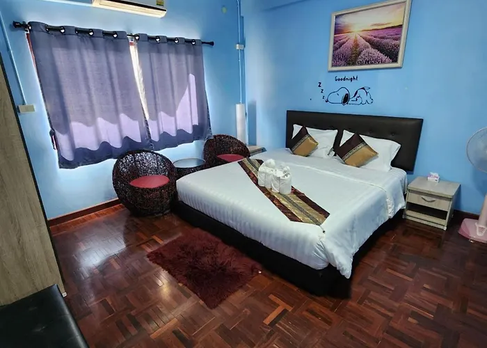 Chiangmai First House & Tour